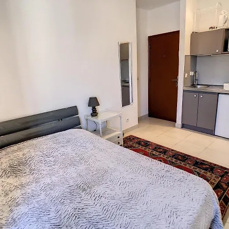 Carre D'or. 2 Mins From The Croisette. 143